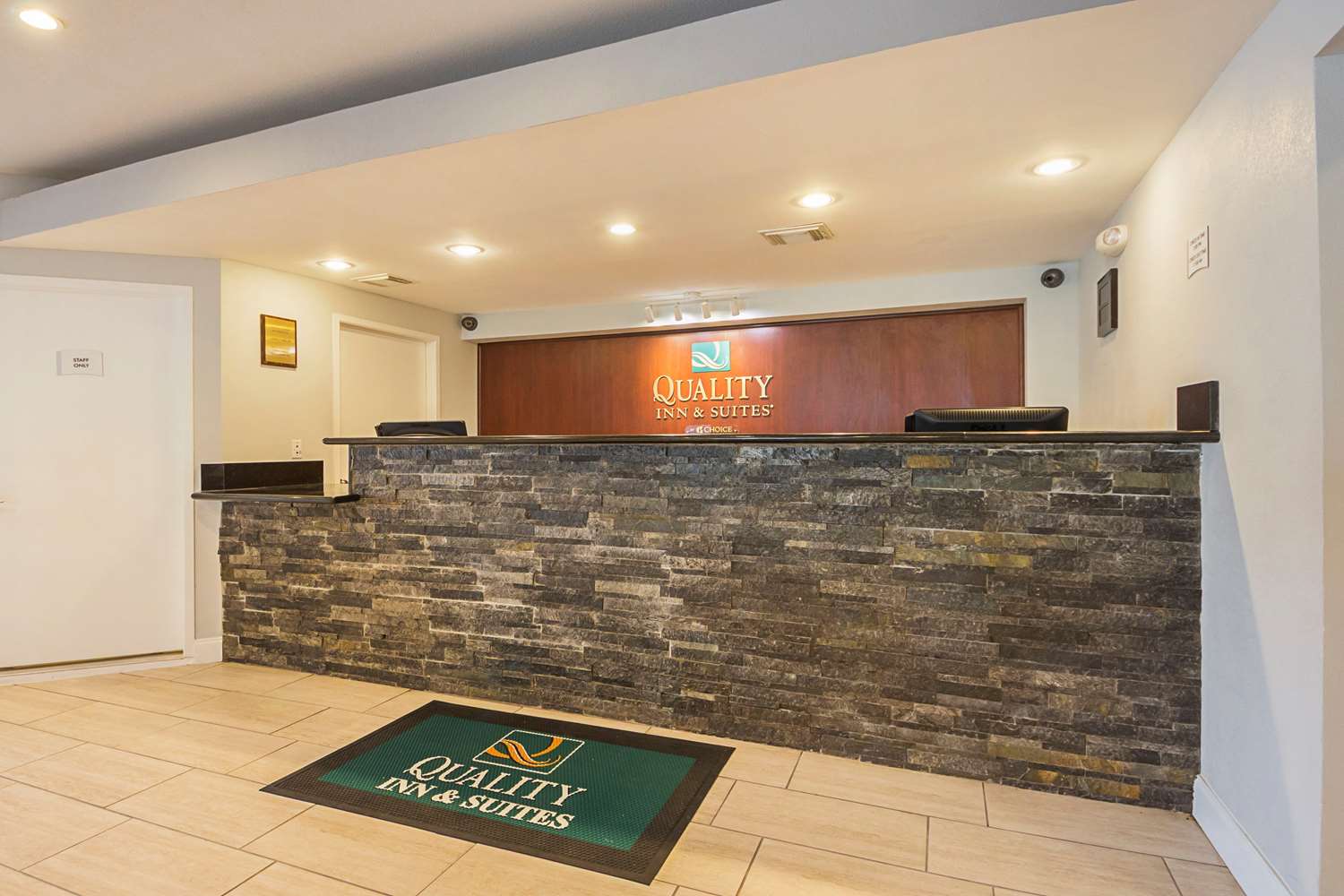 Lobby at Studio6 Suites North Richland Hills, TX, NORTH RICHLAND HILLS - TX