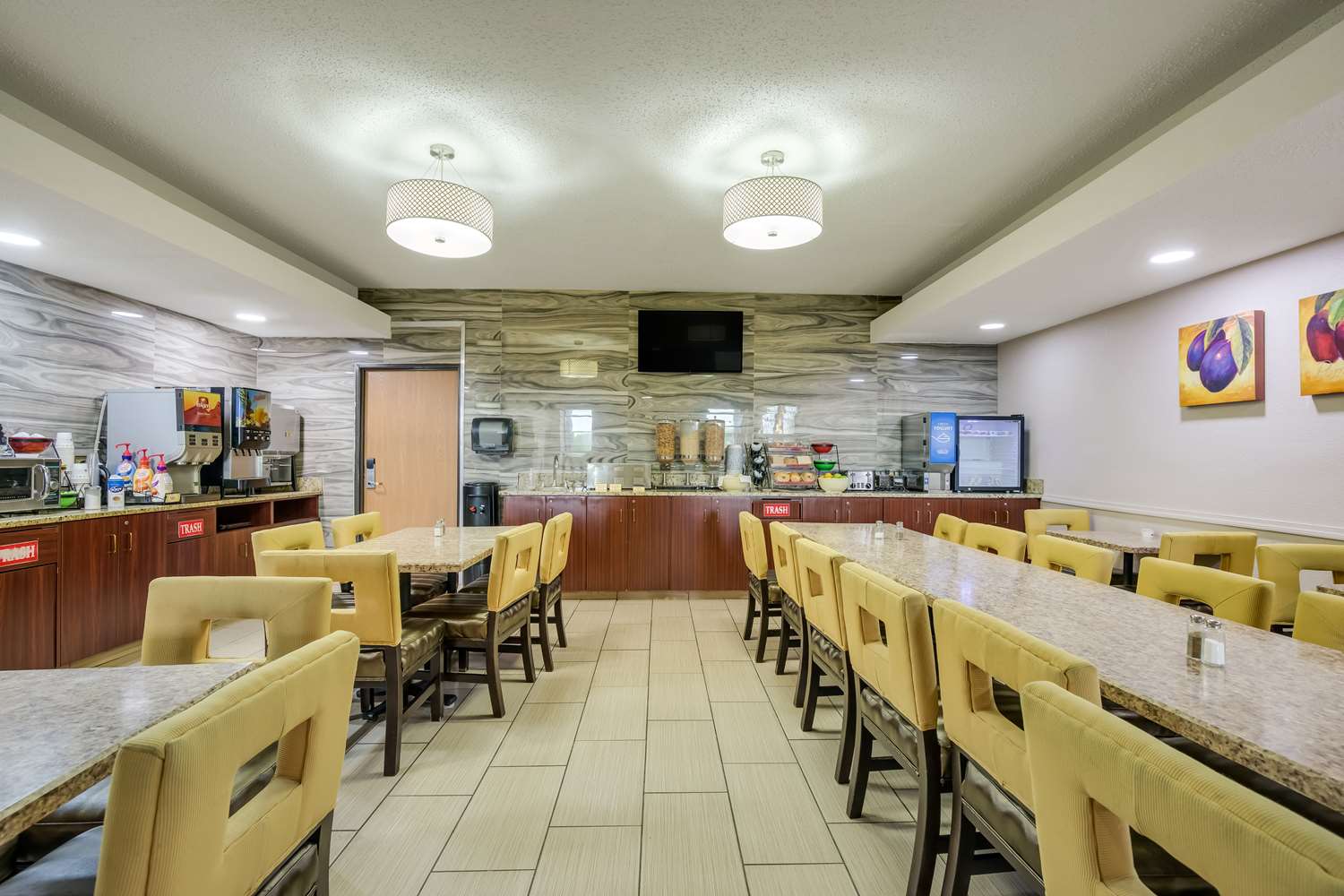 Best Western Waukesha Grand 11/18
