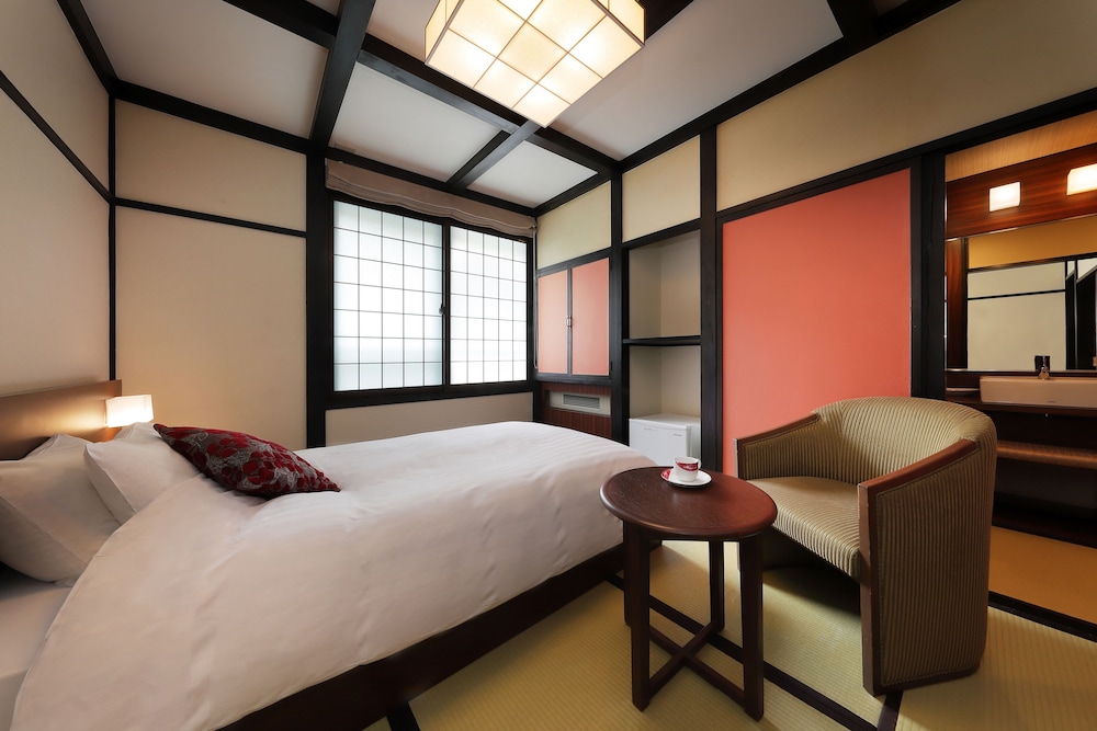 Omiya Ryokan 3/50