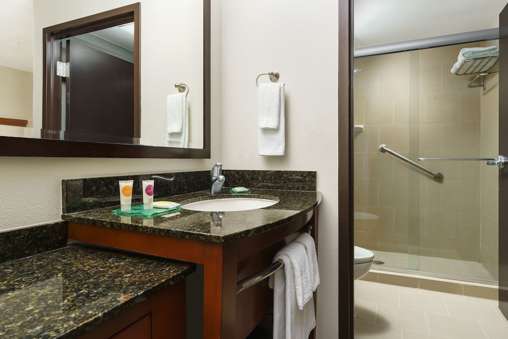 Hyatt Place Fort Lauderdale Airport - South & Cruise Port 43/44