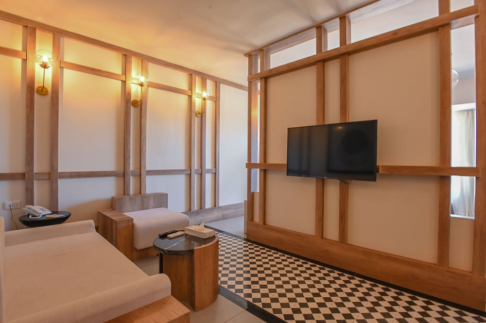 Ajira Boutique Hurghada Marina Hotel 35/57