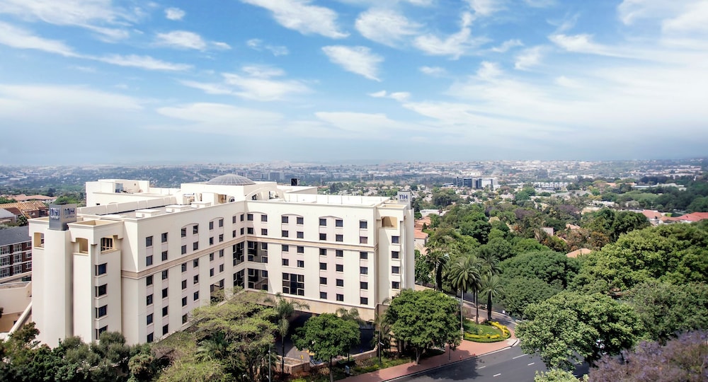 NH Johannesburg Sandton 2/77