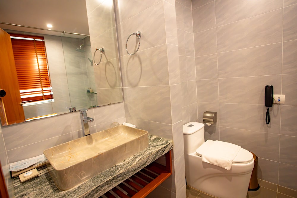 Wyndham Grand Vedana Ninh Binh 62/66
