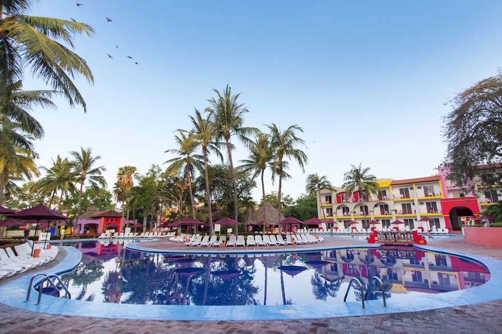 Grand Decameron Complex Bucerias A Trademark All Inclusive 14/76
