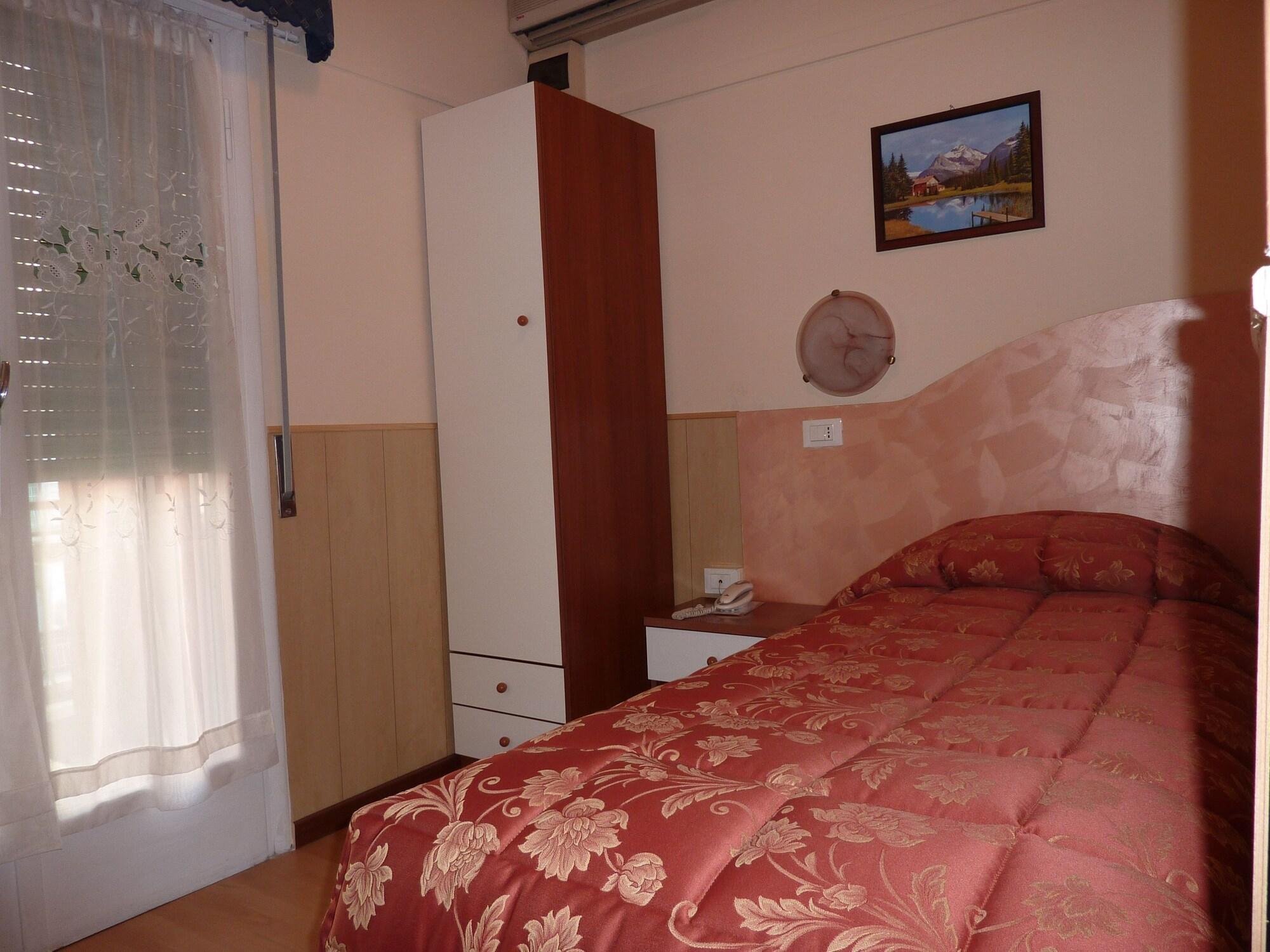 Hotel Corso 8/25