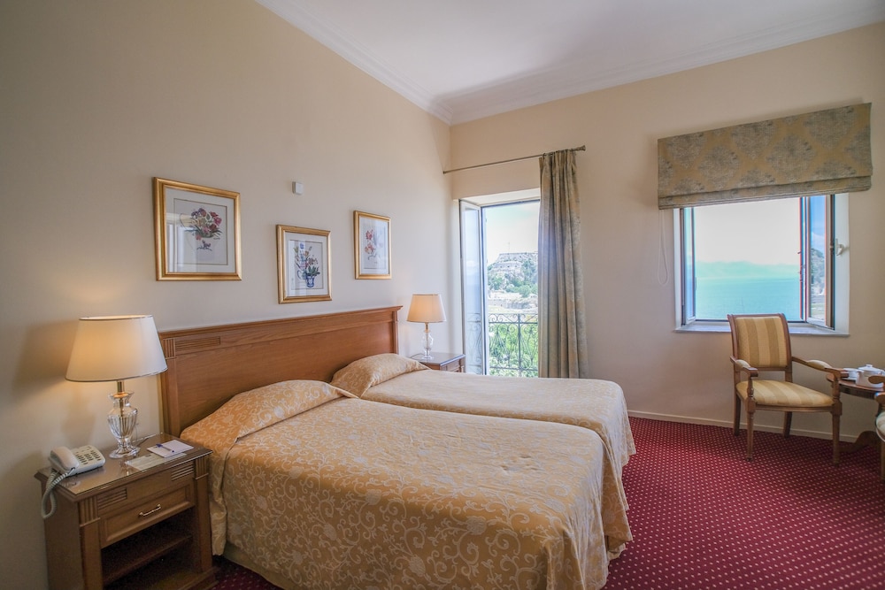 Cavalieri Hotel 19/67