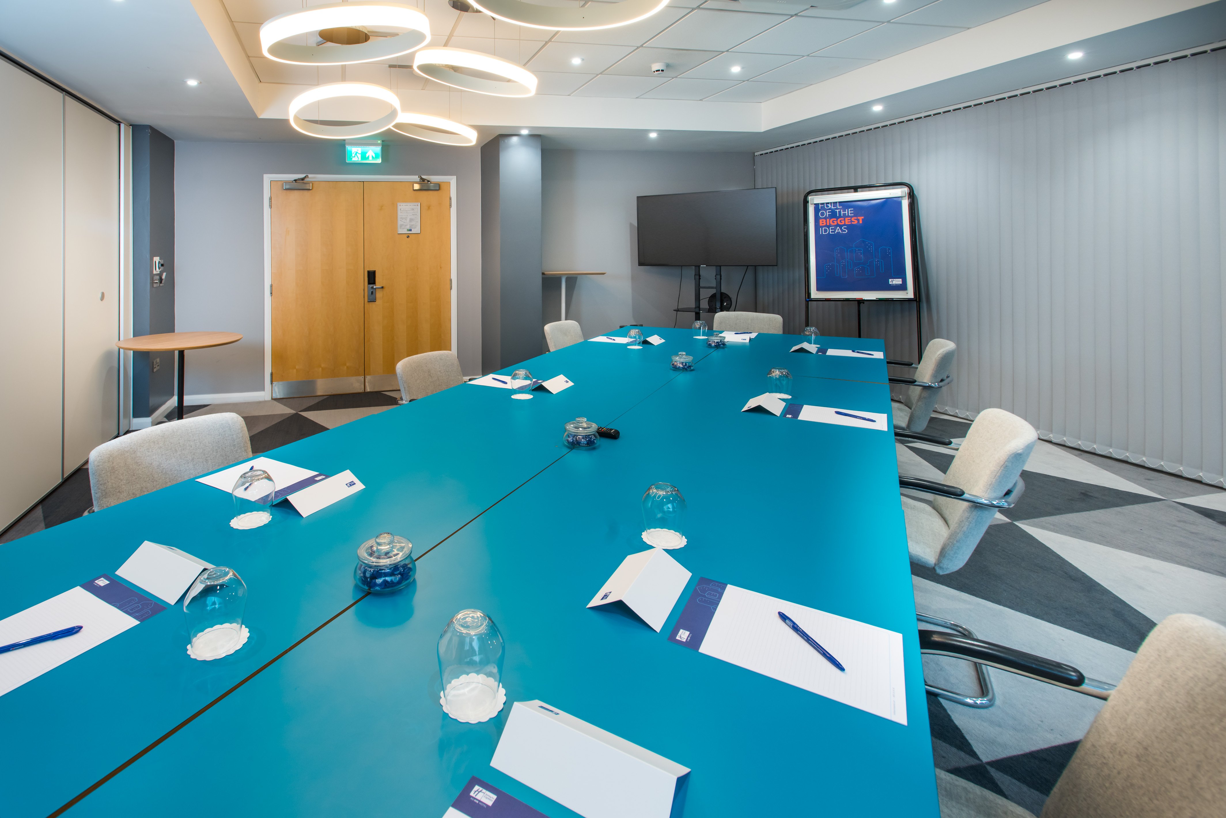 Holiday Inn Express Leeds City Centre Armouries 55/60