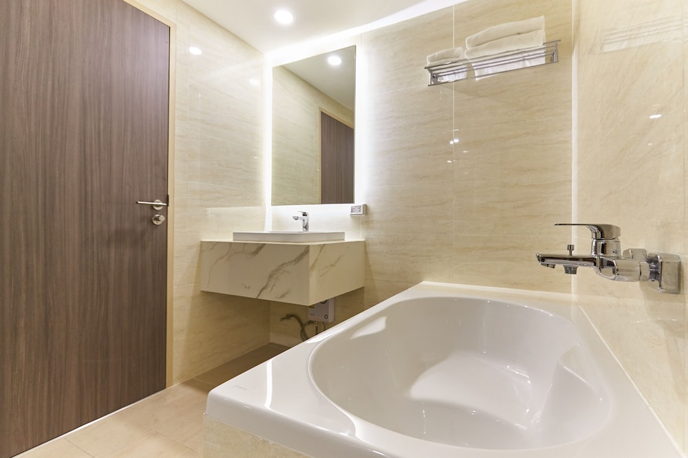 Samyan Serene Hotel 19/63