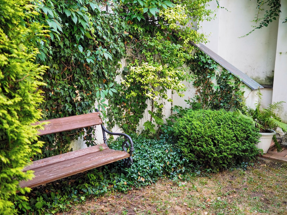 Boutique Hotel 16 48/50