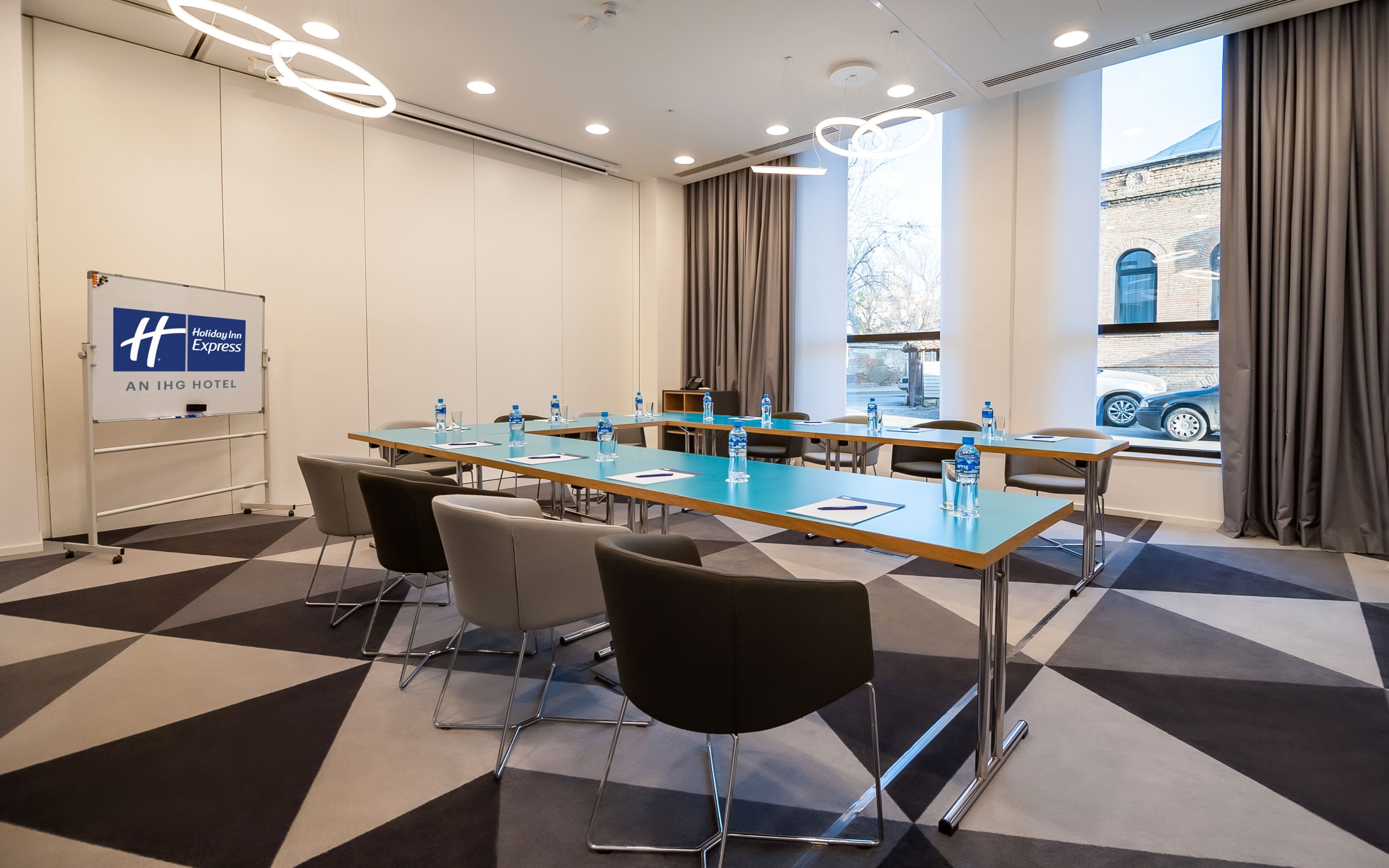 Holiday Inn Express Tbilisi Avlabari, an IHG Hotel 66/75