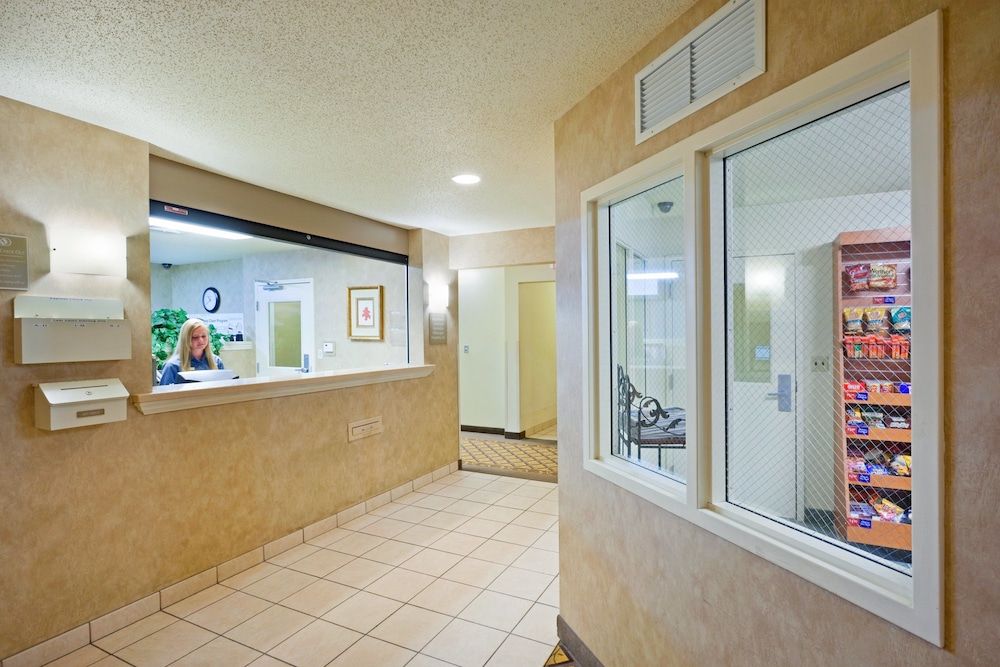 Candlewood Suites Williamsport 6/77