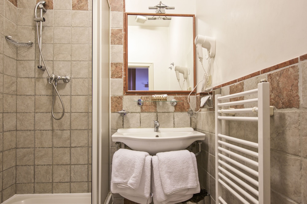 Hotel Tivoli 36/36