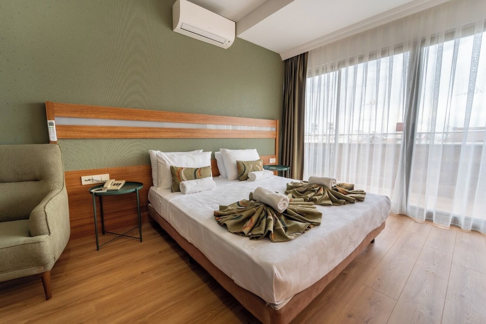 Hotel Santamarina 23/73