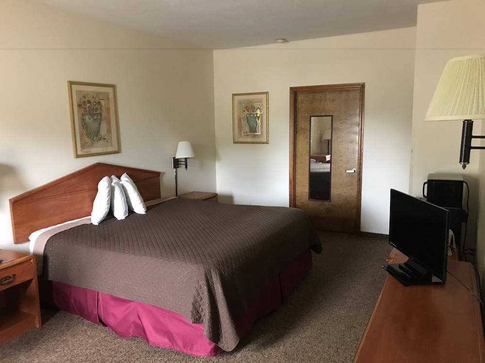 Rocky Creek Inn 9/20