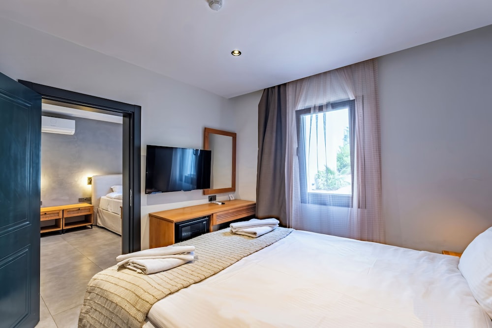 Isolina Hotel 20/59