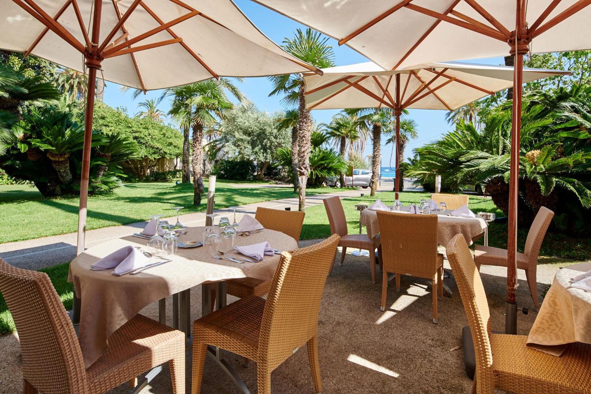 Hotel Vacances Bleues Royal Westminster Menton 43/54