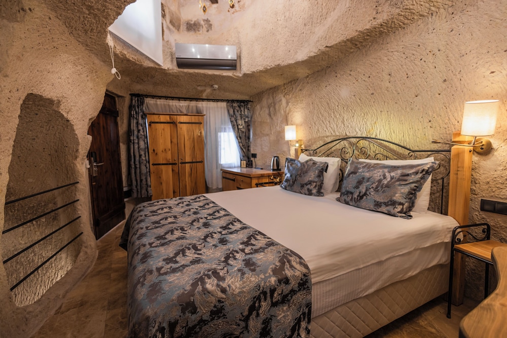 Design, Queen Bed