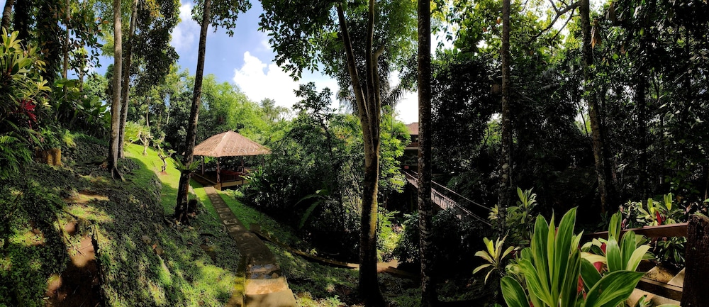 UBUD HEAVEN SAYAN 70/73