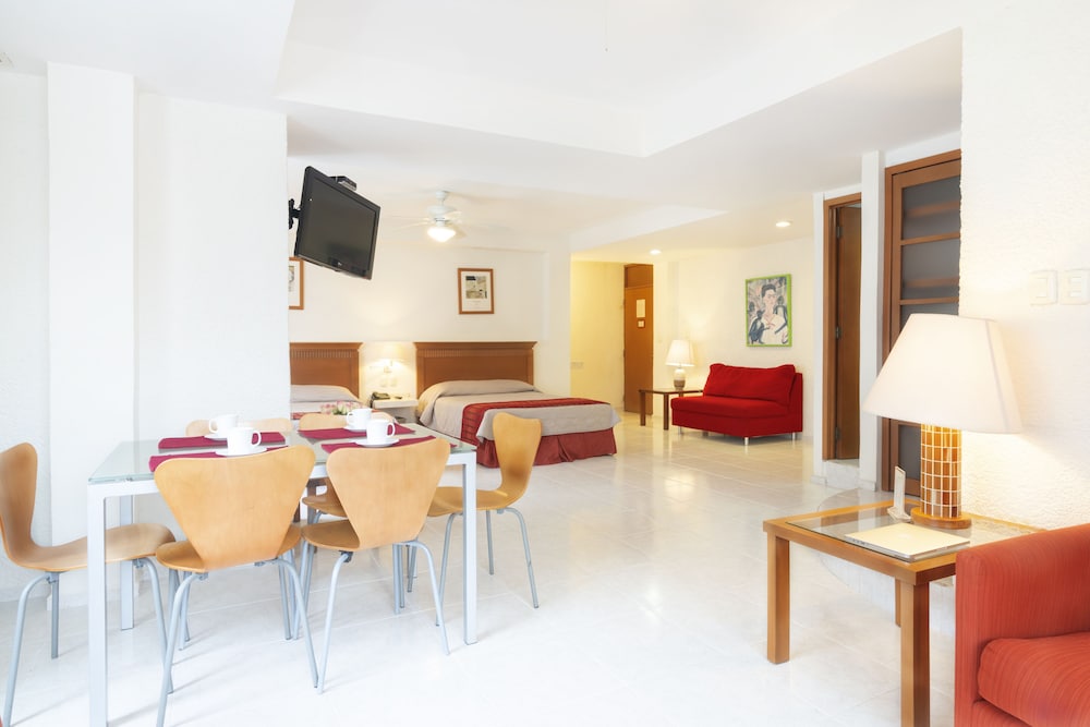 Hotel Suites Nader 26/33