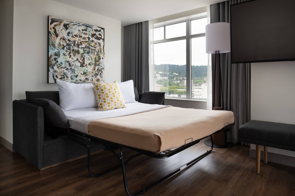 The Bidwell Marriott Portland 12/43