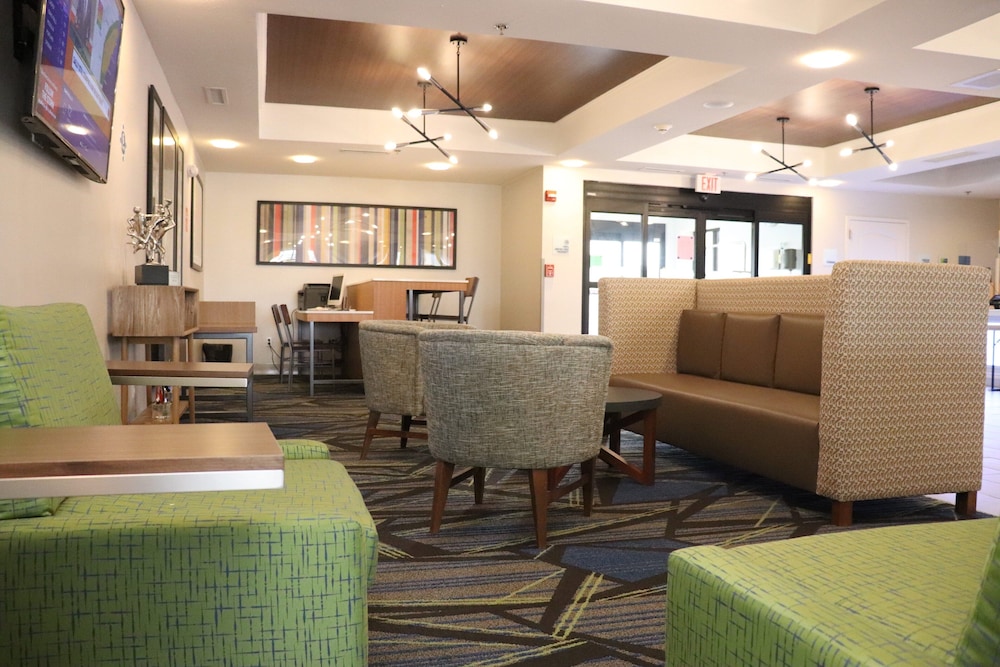 Holiday Inn Express Hotel Suites Crawfordsville 42/65