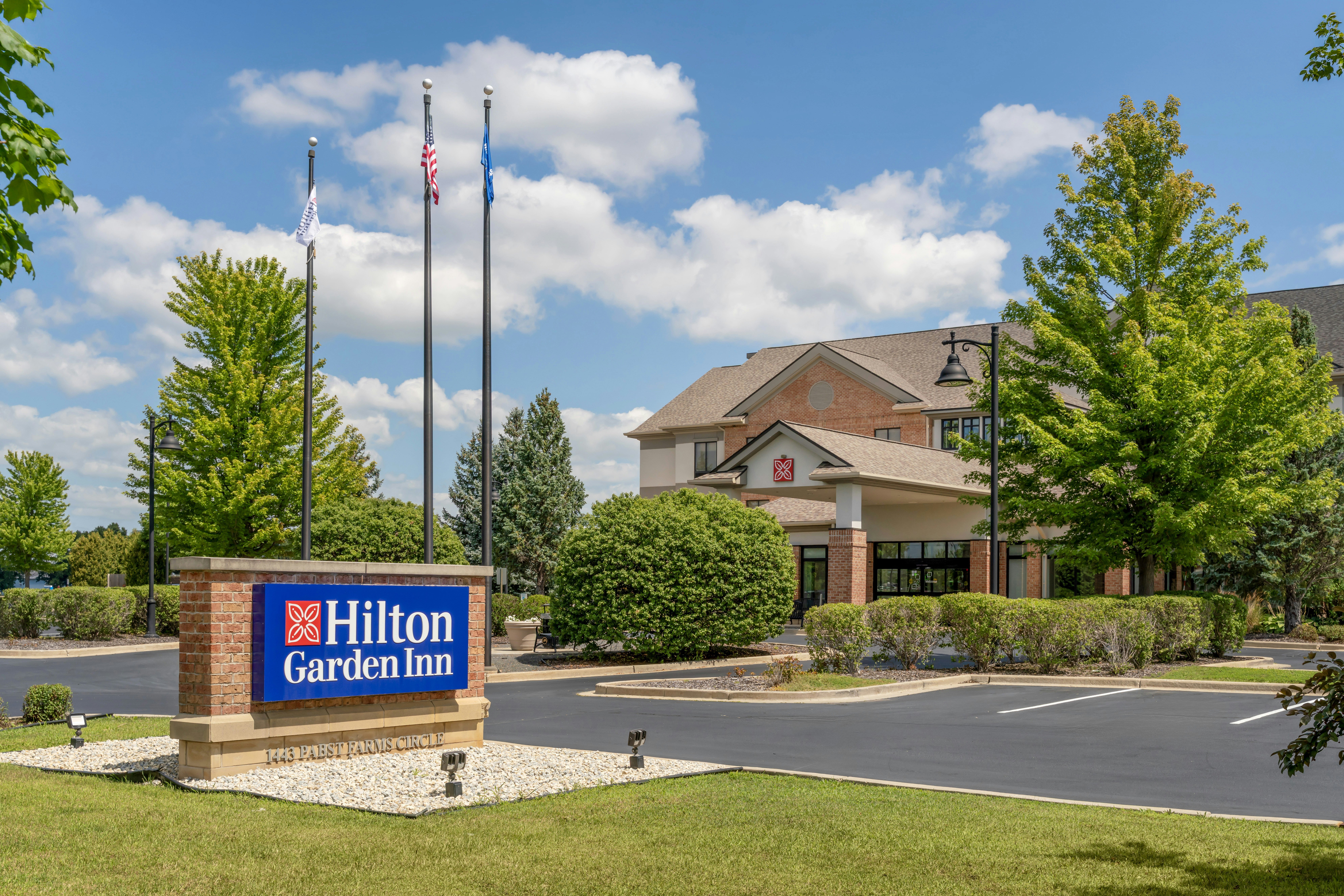 Hilton Garden Inn Oconomowoc 74/74