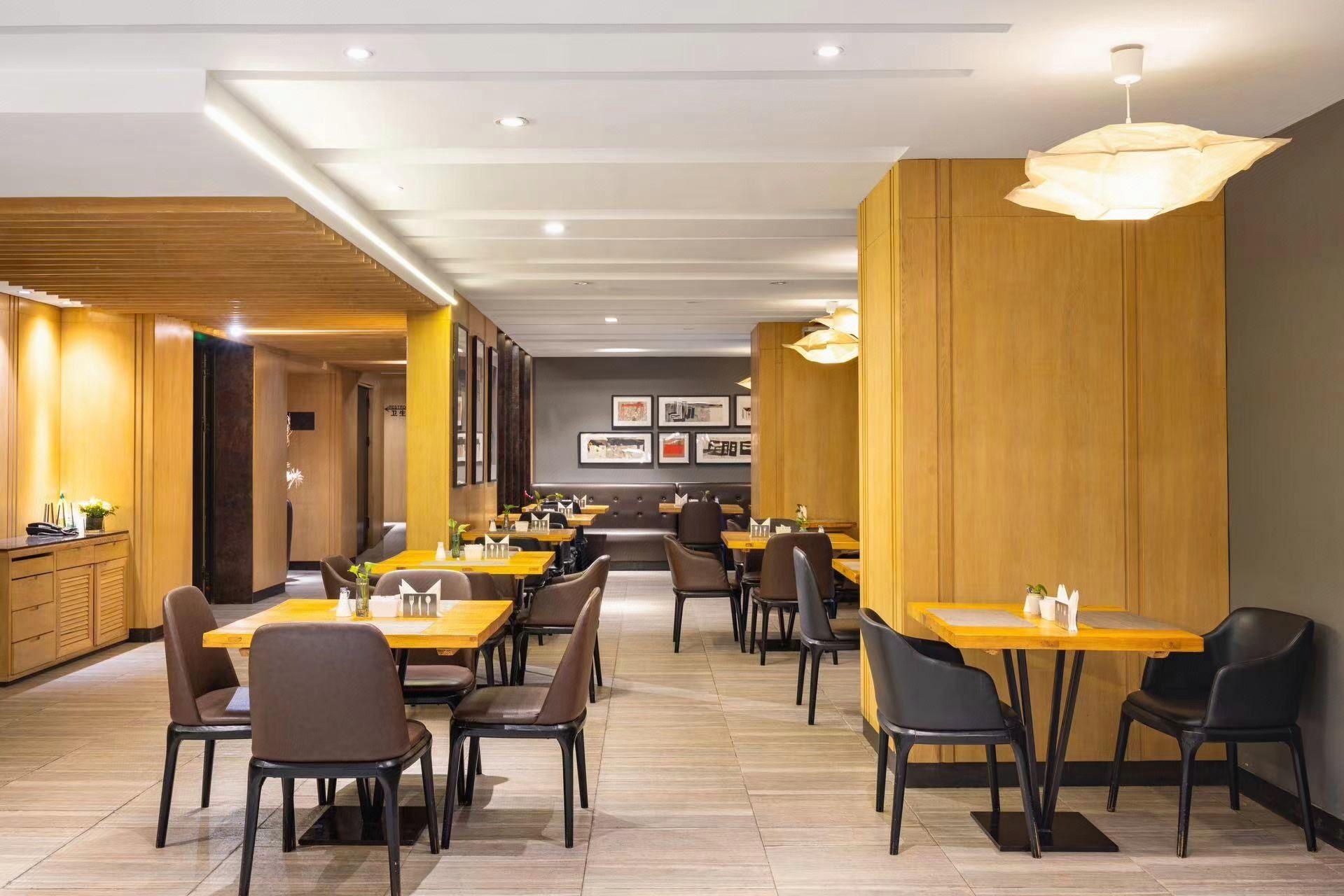 Yitel Hotel (Shenyang Sanhao Street Shengjing Hospital Branch) 41/50