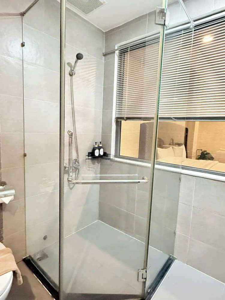Thao Trang Laluxe Hotel 45/50