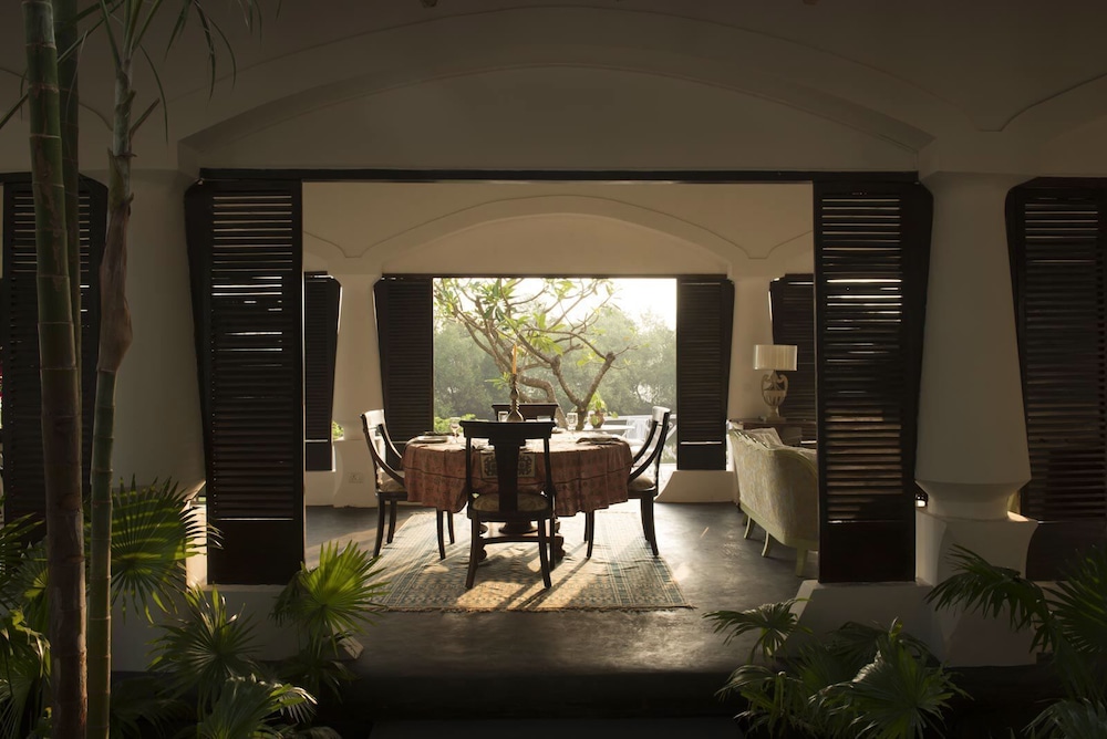 CASA BRITONA GOA 10/50