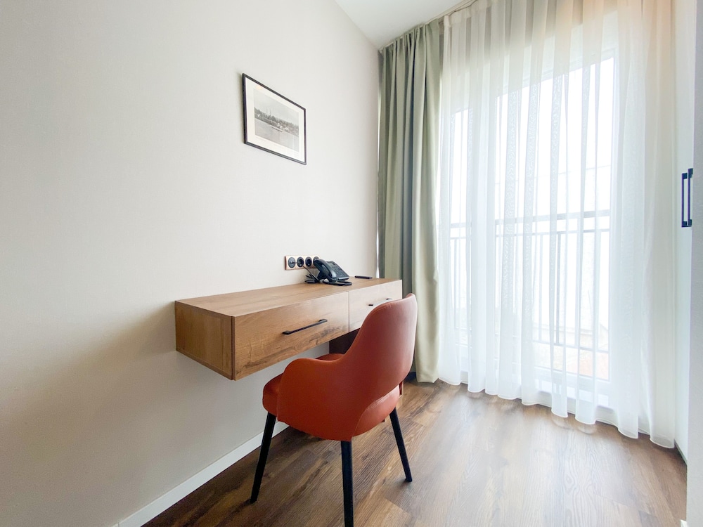 Golden Horn Apart Hotel Baku 60/66
