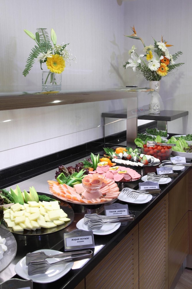 Otel Senbayrak City 37/58