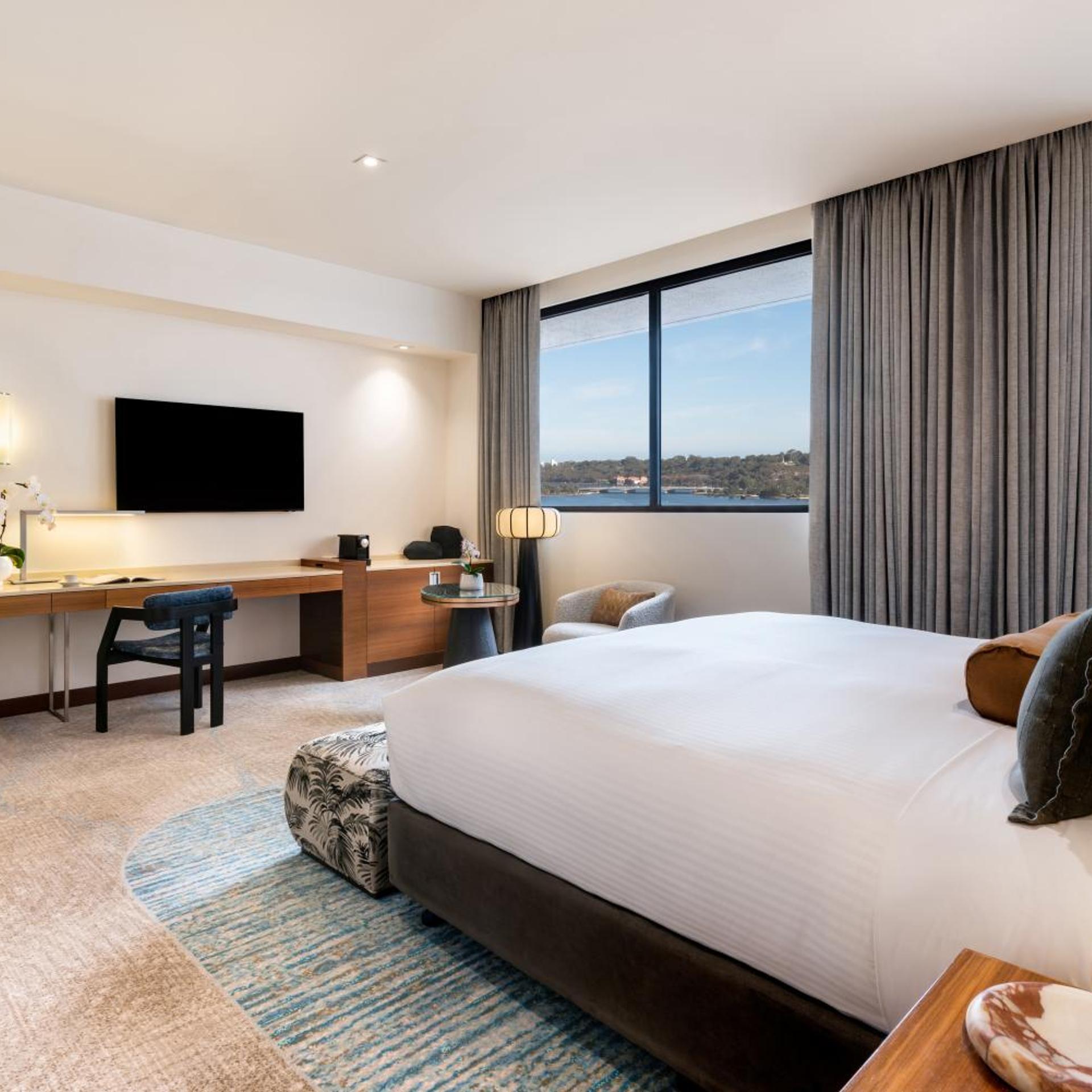 Pacific, Club، PAN PACIFIC PERTH 2/5