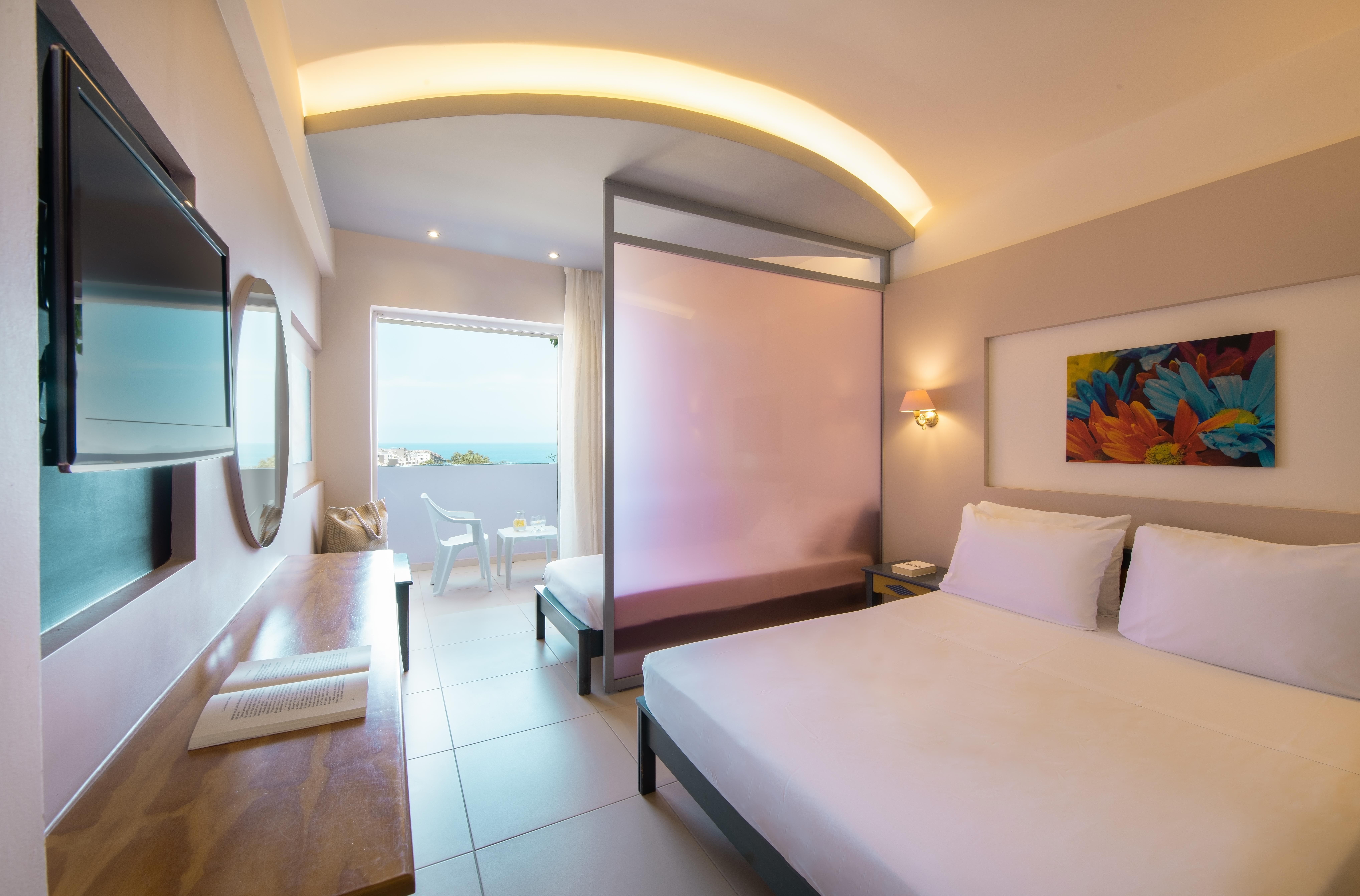 Twin Room Side Sea View