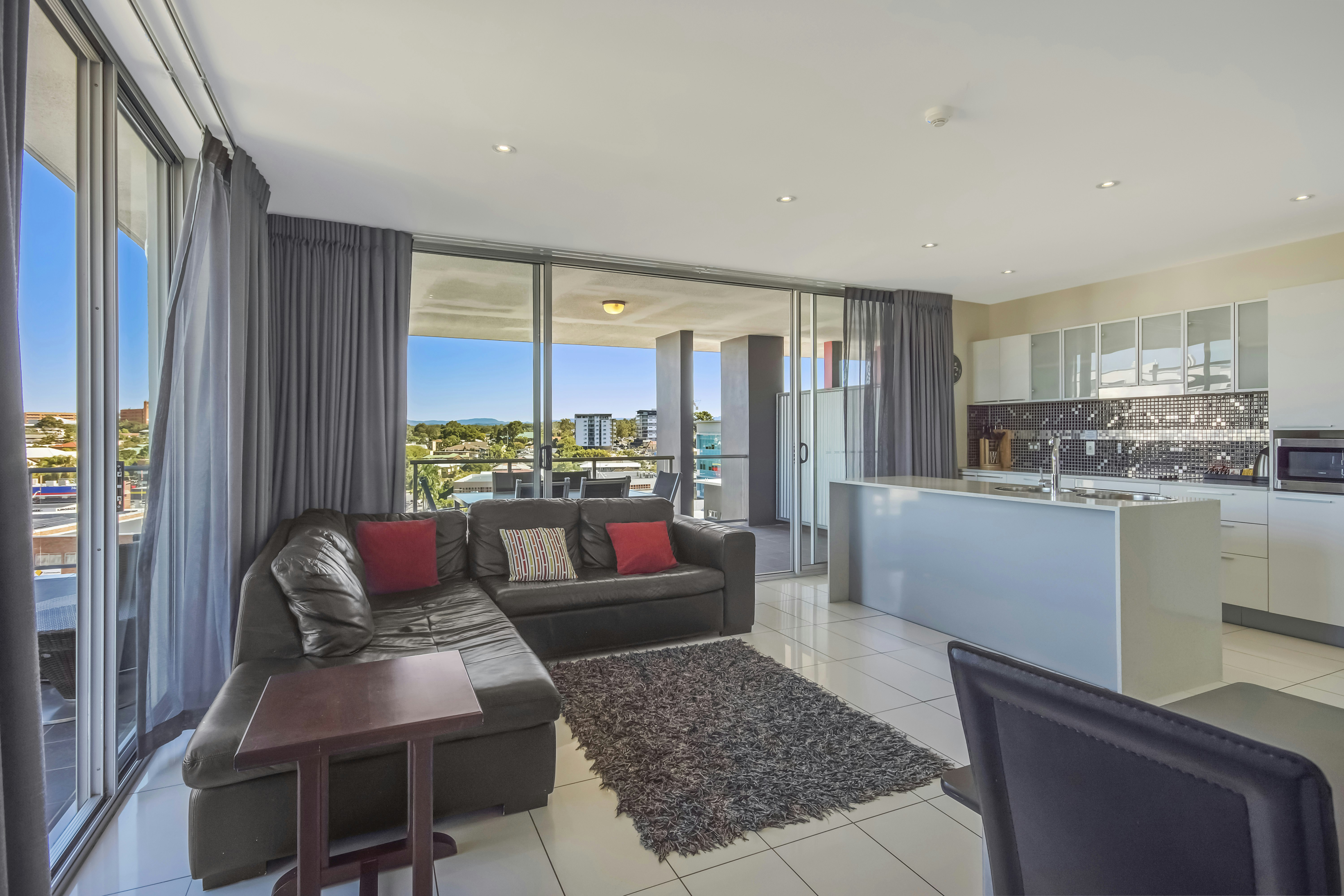 THE CHERMSIDE APARTMENTS 38/57