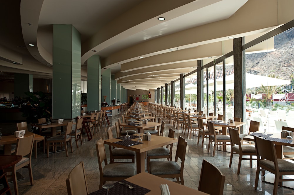 Hotel LIVVO Valle Taurito 57/71