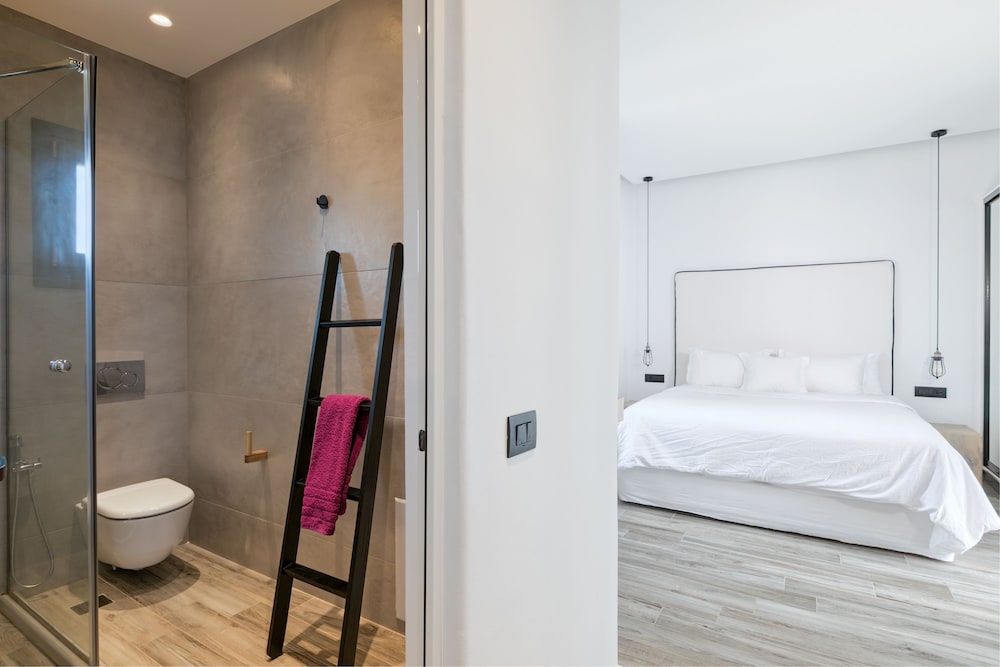 Portes Mykonos Suites And Villas 74/77