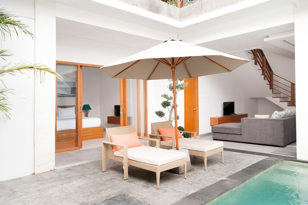 Apple Villa & Suite Seminyak 49/73