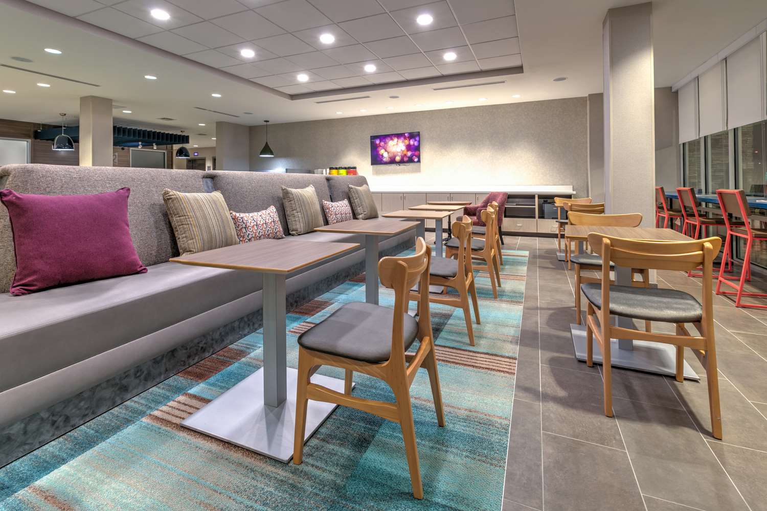 Home2 Suites by Hilton Tulsa Airport 15/23