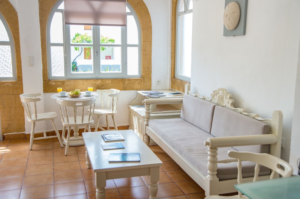 Joanna Apart Hotel 36/47