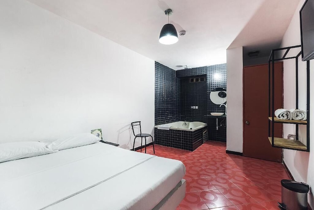 Hotel Natural Medellin 40/62