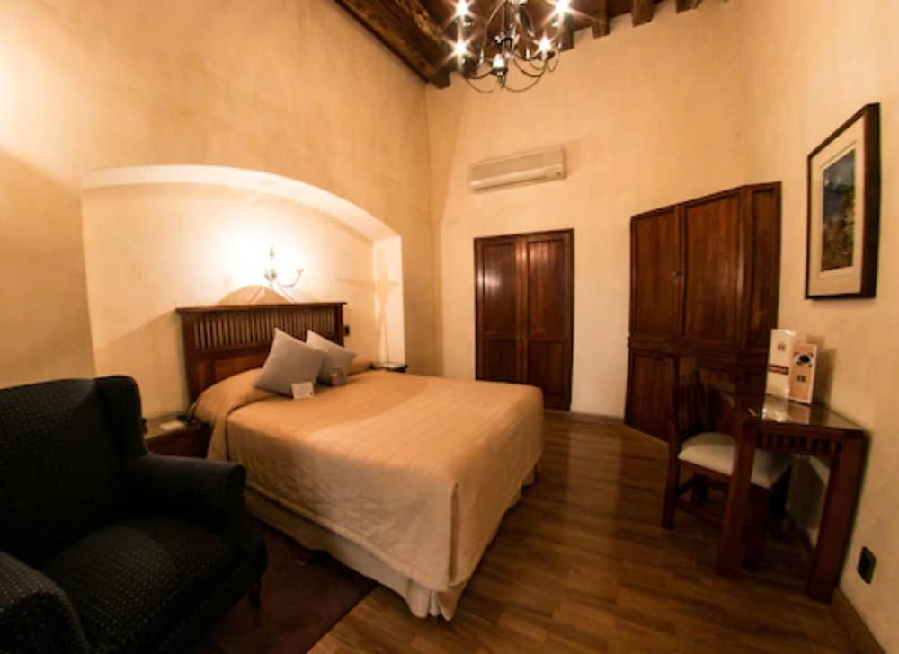 Hotel Casa Antigua 17/69