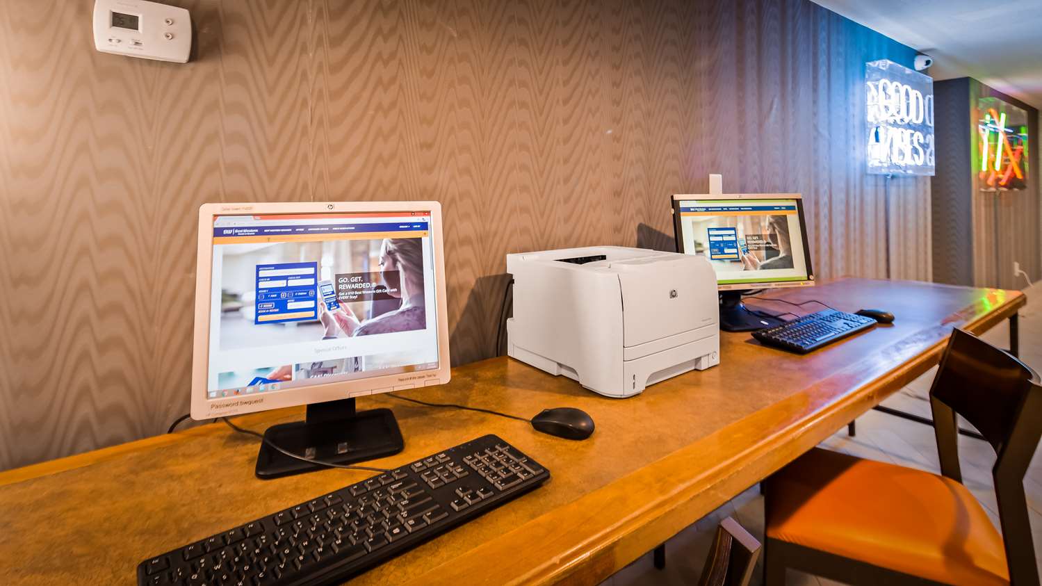 SureStay InnSuites Phoenix Hotel & Suites by Best Western 5/7