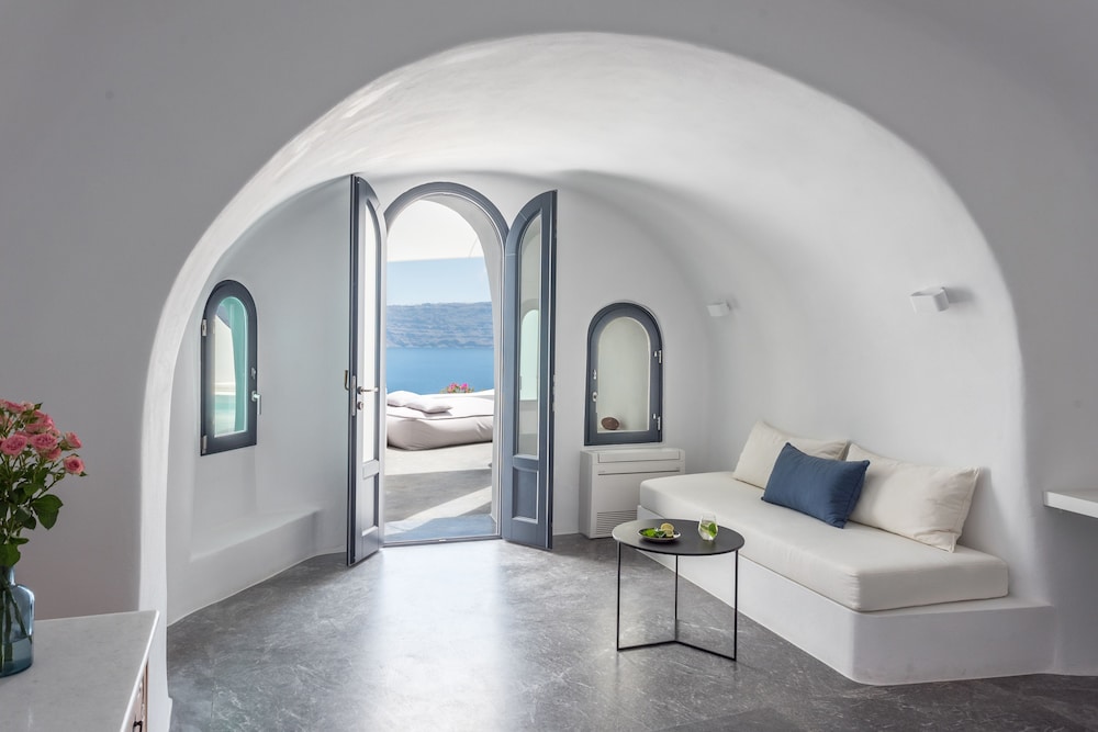 Chelidonia Luxury Suites - Adults Only 28/50
