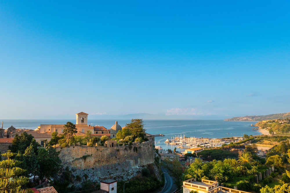 Eliseo Palace Tropea 44/55