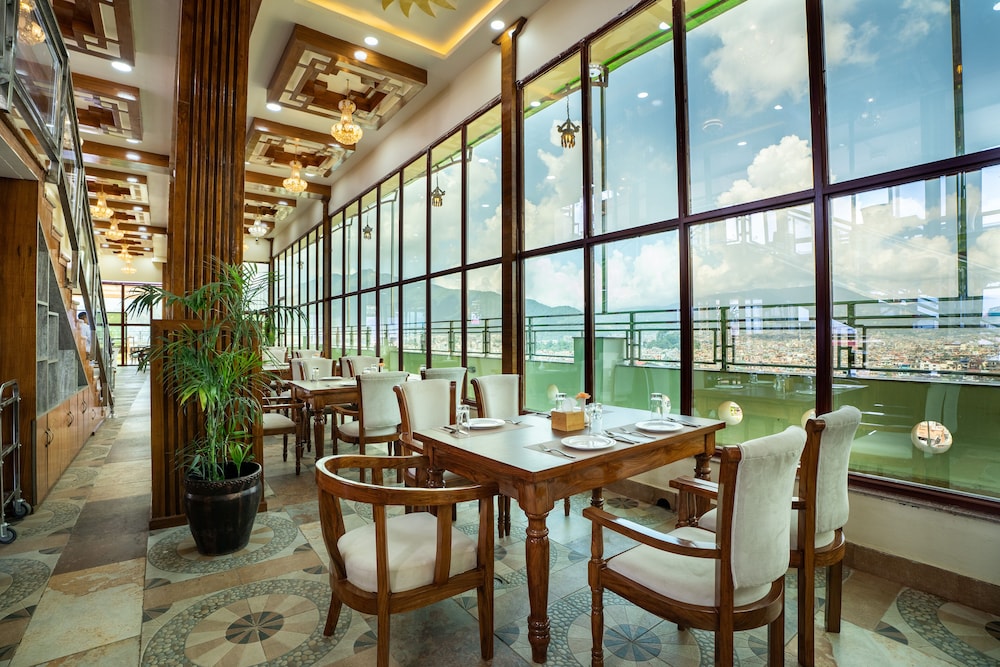 Surya Heritage Hotel 52/61