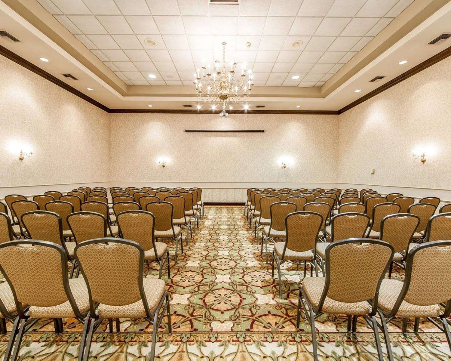 Quality Inn Chillicothe 12/16