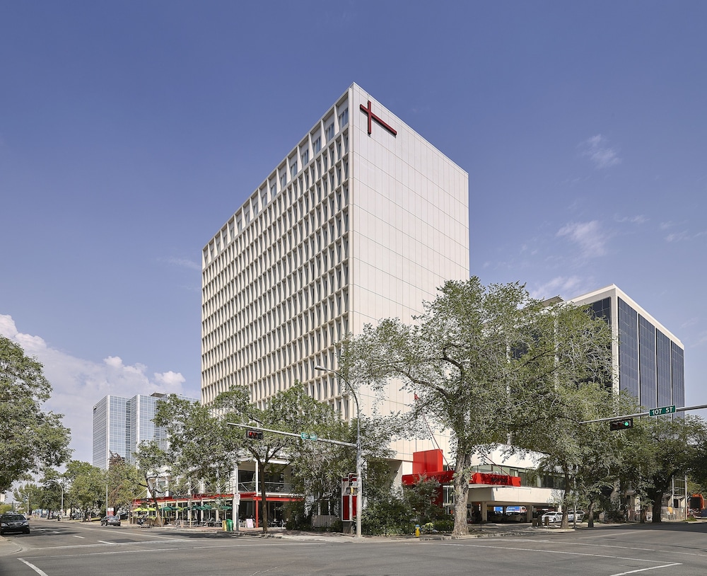 Matrix Hotel 63/66