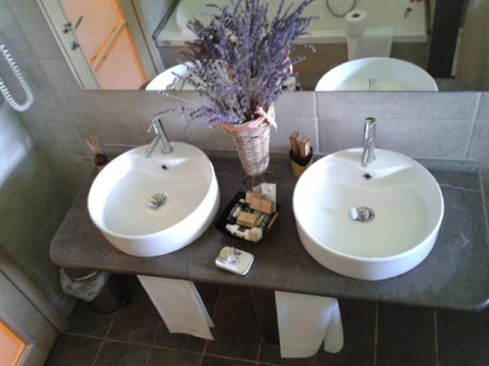 Montebelli Agriturismo & Country Hotel 43/50