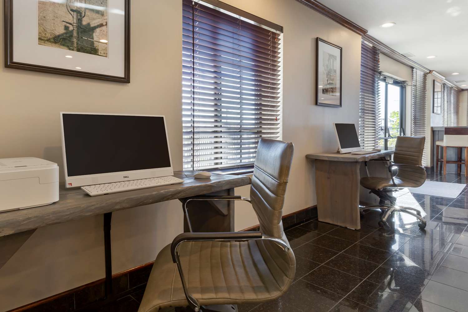 Best Western Plus South Hill Inn 16/22
