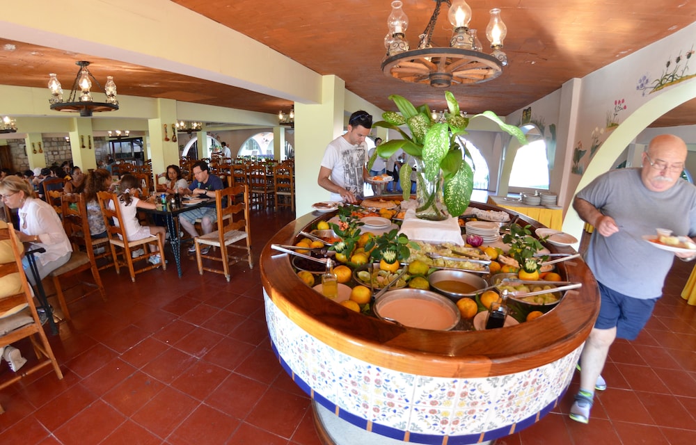 Chichen Itza Hotel 14/28